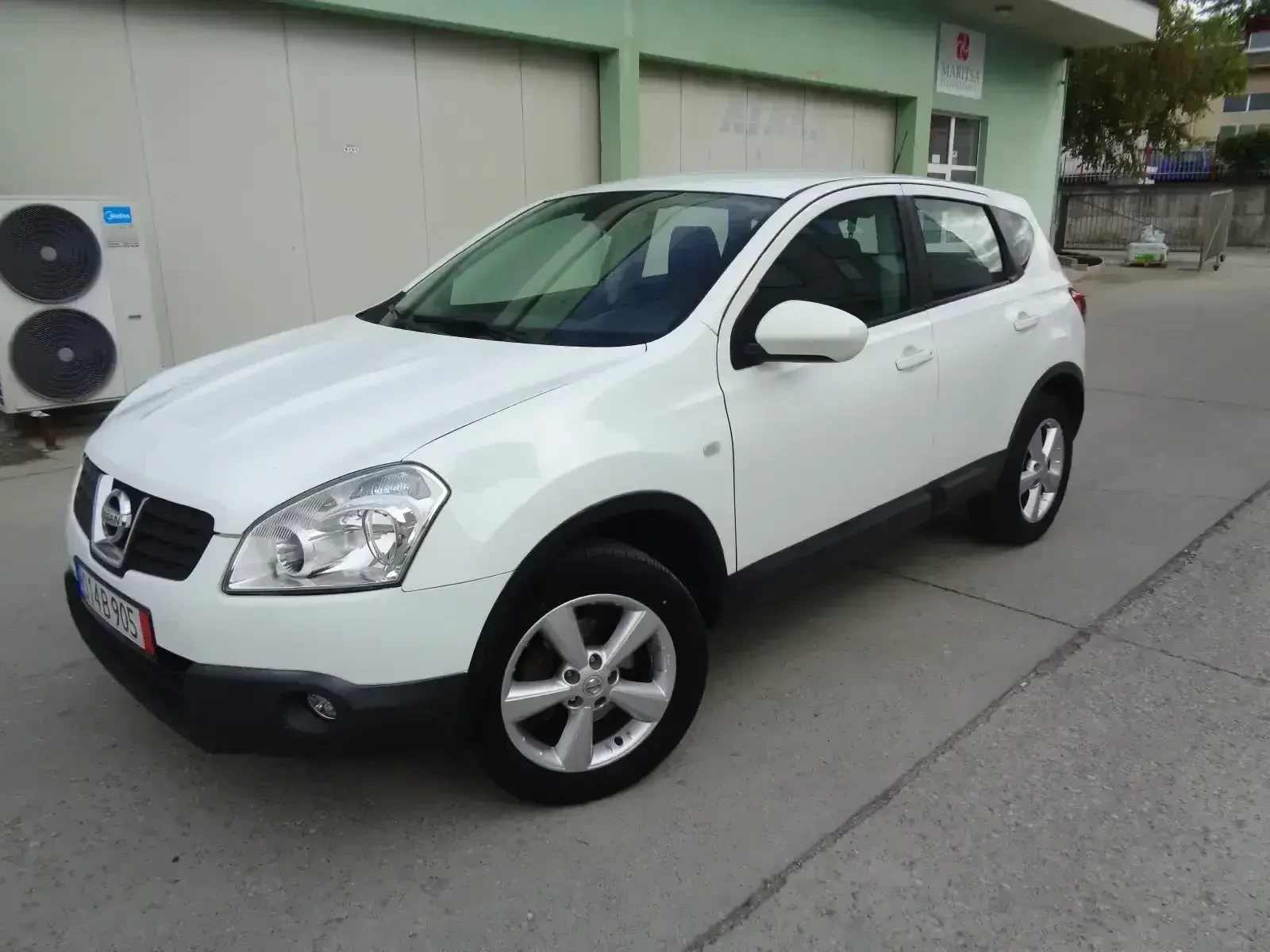 Nissan Qashqai 1.6-16V-173x.km-BARTER-LIZING | Auto.bg — изображение 1 Nissan Qashqai 1.6-16V-173x.km-BARTER-LIZING | Auto.bg — изображение 1