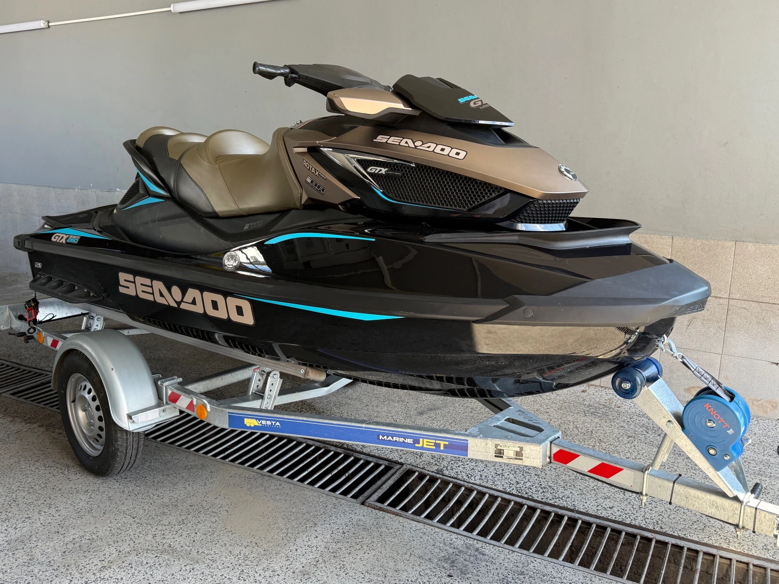 Джет Bombardier Sea Doo GTX-260is-LIMITED*  - изображение 9 | Auto.bg Джет Bombardier Sea Doo GTX-260is-LIMITED*  - изображение 9