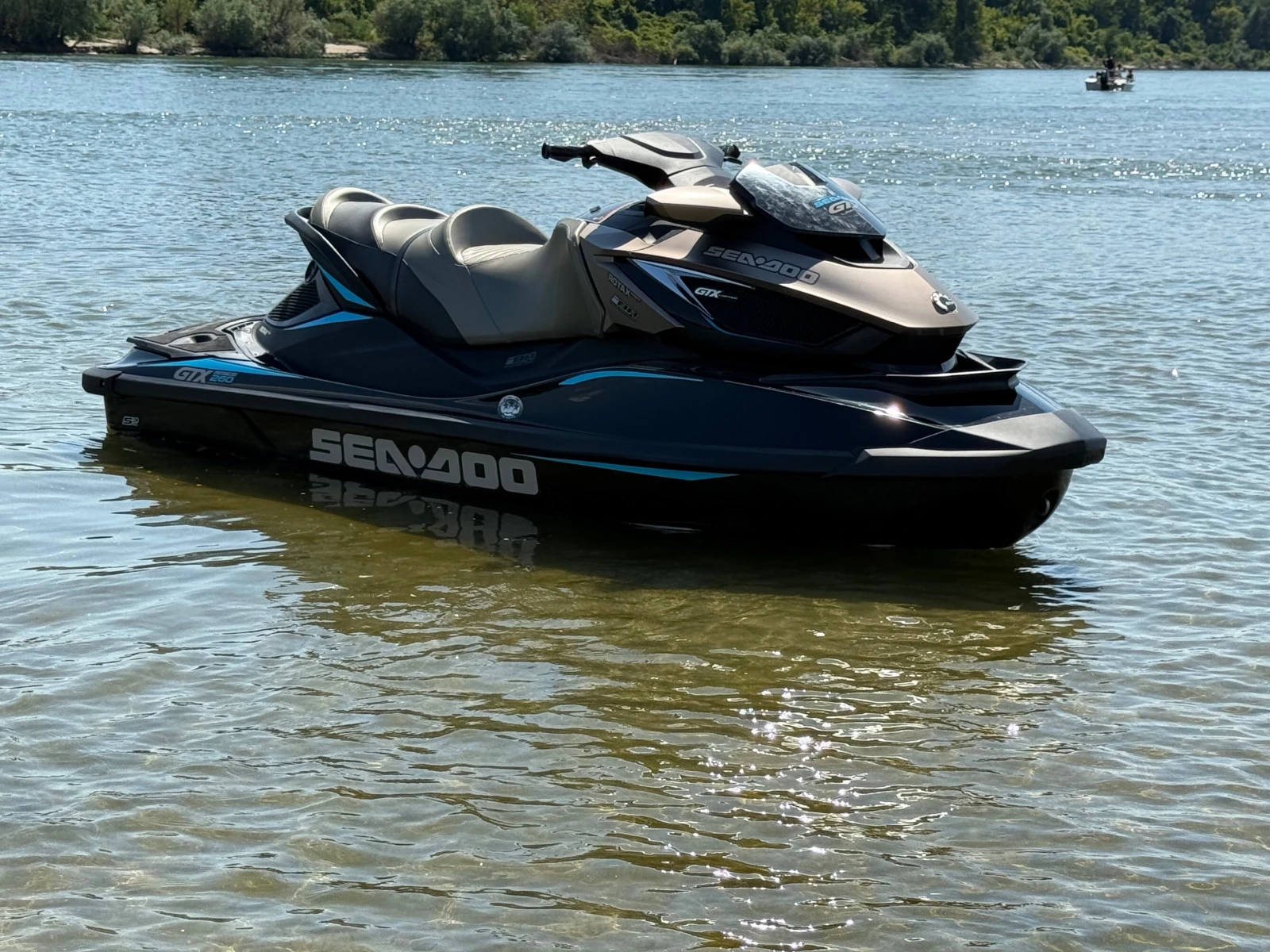 Джет Bombardier Sea Doo GTX-260is-LIMITED*  - изображение 5 | Auto.bg Джет Bombardier Sea Doo GTX-260is-LIMITED*  - изображение 5