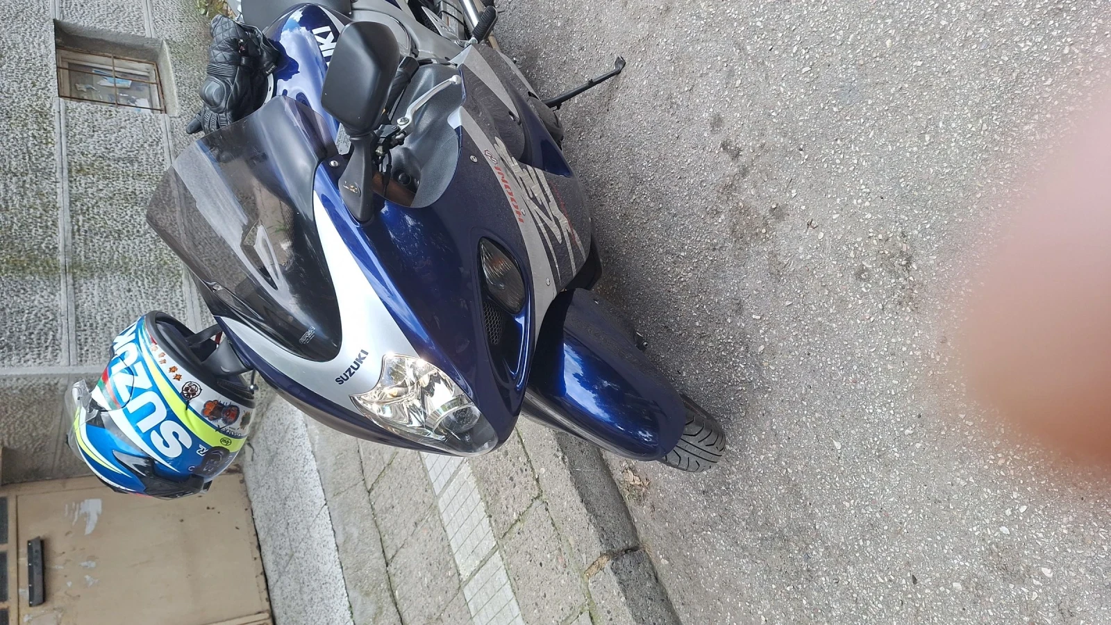 Suzuki Hayabusa  - изображение 2 | Auto.bg Suzuki Hayabusa  - изображение 2