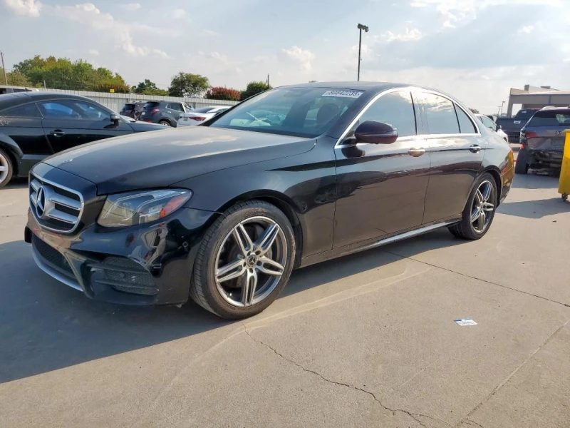 Mercedes-Benz E 300 - 35500 лв. / 18150.86 € - 26380125 1 | Car24.bg Mercedes-Benz E 300 - 35500 лв. / 18150.86 € - 26380125 1