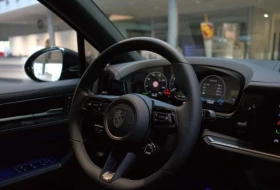 Porsche Cayenne TURBO E-HYBRID/COUPE/FACELIFT/MATRIX/BOSE/HEAD UP/ - 149980 лв. / 76683.56 € - 67143088 8 | Car24.bg Porsche Cayenne TURBO E-HYBRID/COUPE/FACELIFT/MATRIX/BOSE/HEAD UP/ - 149980 лв. / 76683.56 € - 67143088 8