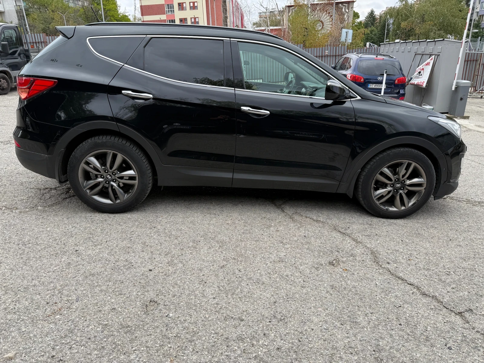 Hyundai Santa fe 2.2 Дизел - изображение 6 | Auto.bg Hyundai Santa fe 2.2 Дизел - изображение 6