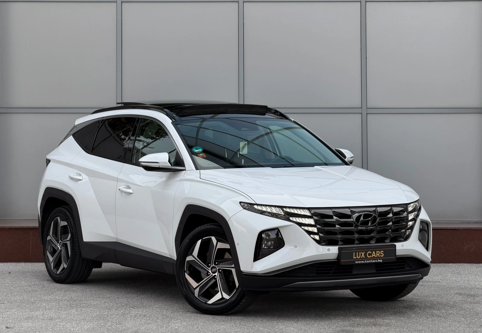 Hyundai Tucson -1.6 T-GDi-Premium-Hybrid-Full-Navi-Panorama- | Auto.bg — изображение 1 Hyundai Tucson -1.6 T-GDi-Premium-Hybrid-Full-Navi-Panorama- | Auto.bg — изображение 1