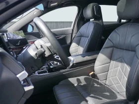 BMW i7 60/544HP/xDRIVE/B&W/M-SPORT/MASSAGE/360/PANO/594z | Auto.bg — изображение 9 BMW i7 60/544HP/xDRIVE/B&W/M-SPORT/MASSAGE/360/PANO/594z | Auto.bg — изображение 9