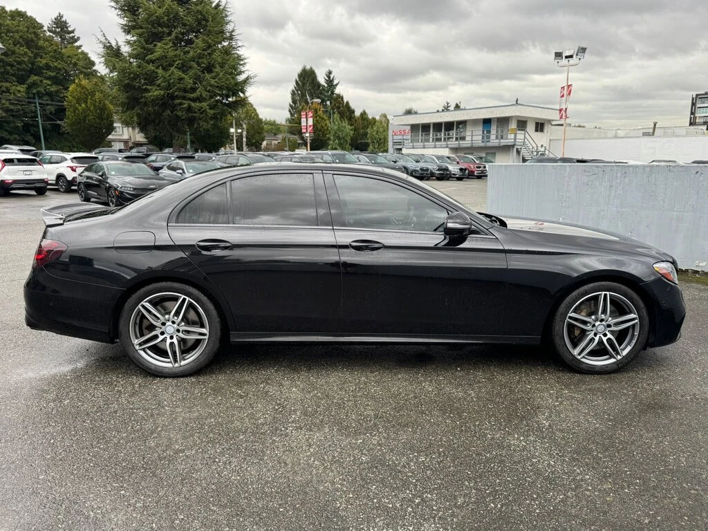 Mercedes-Benz E 400 AMG* BURMESTER* 4MATIC - изображение 4 | Auto.bg Mercedes-Benz E 400 AMG* BURMESTER* 4MATIC - изображение 4
