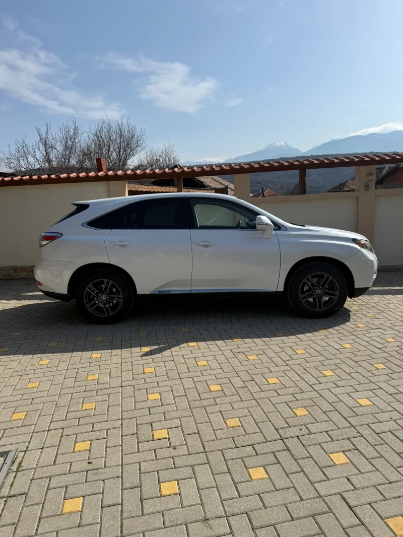 Lexus RX 450h - 12000 € / 23469.96 лв. - 90864574 1 | Car24.bg Lexus RX 450h - 12000 € / 23469.96 лв. - 90864574 1