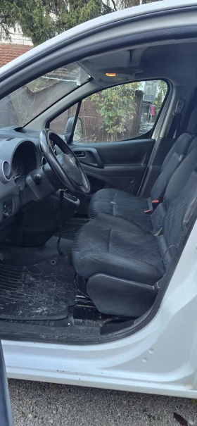 Peugeot Partner 1.6d, Климатик - 4990 лв. / 2551.35 € - 18627516 11 | Car24.bg Peugeot Partner 1.6d, Климатик - 4990 лв. / 2551.35 € - 18627516 11