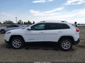 Снимка Jeep Cherokee