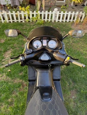 Yamaha T-max undefined | Auto.bg — изображение 13 Yamaha T-max undefined | Auto.bg — изображение 13