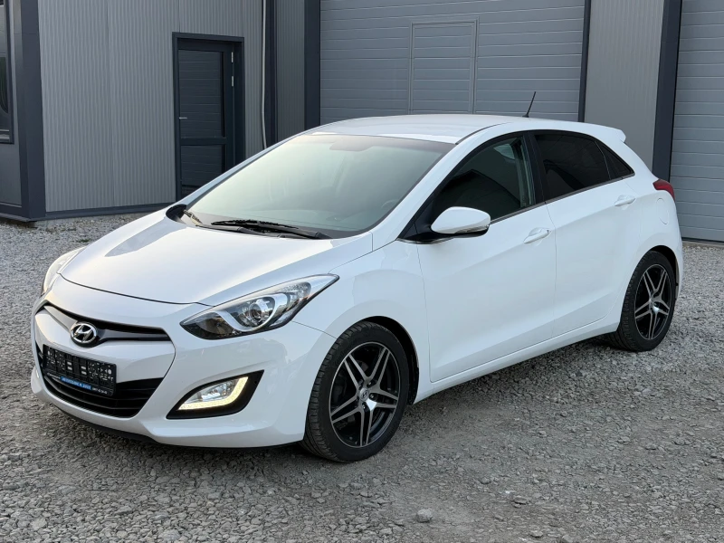 Hyundai I30 1.4DIESEL* LED* KLIMA* EVRO5 - 5900 € - 94093094 1 | Car24.bg Hyundai I30 1.4DIESEL* LED* KLIMA* EVRO5 - 5900 € - 94093094 1