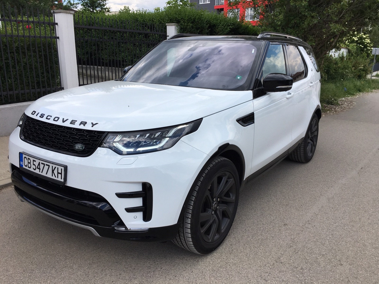 Land Rover Discovery 3.0 TDV6 HSE Luxury Edition - [1] 