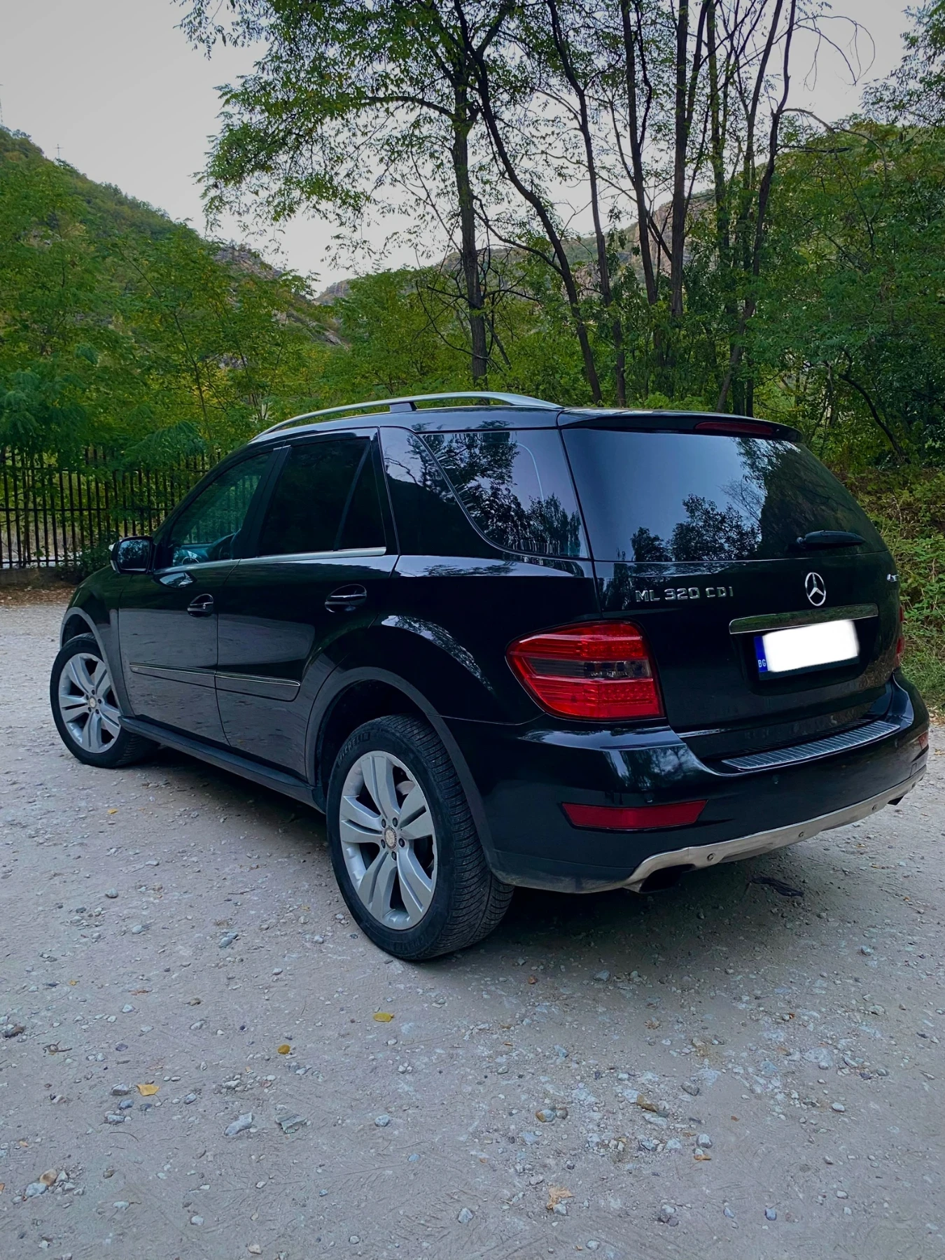 Mercedes-Benz ML 320 4MATIC  - изображение 3 | Auto.bg Mercedes-Benz ML 320 4MATIC  - изображение 3