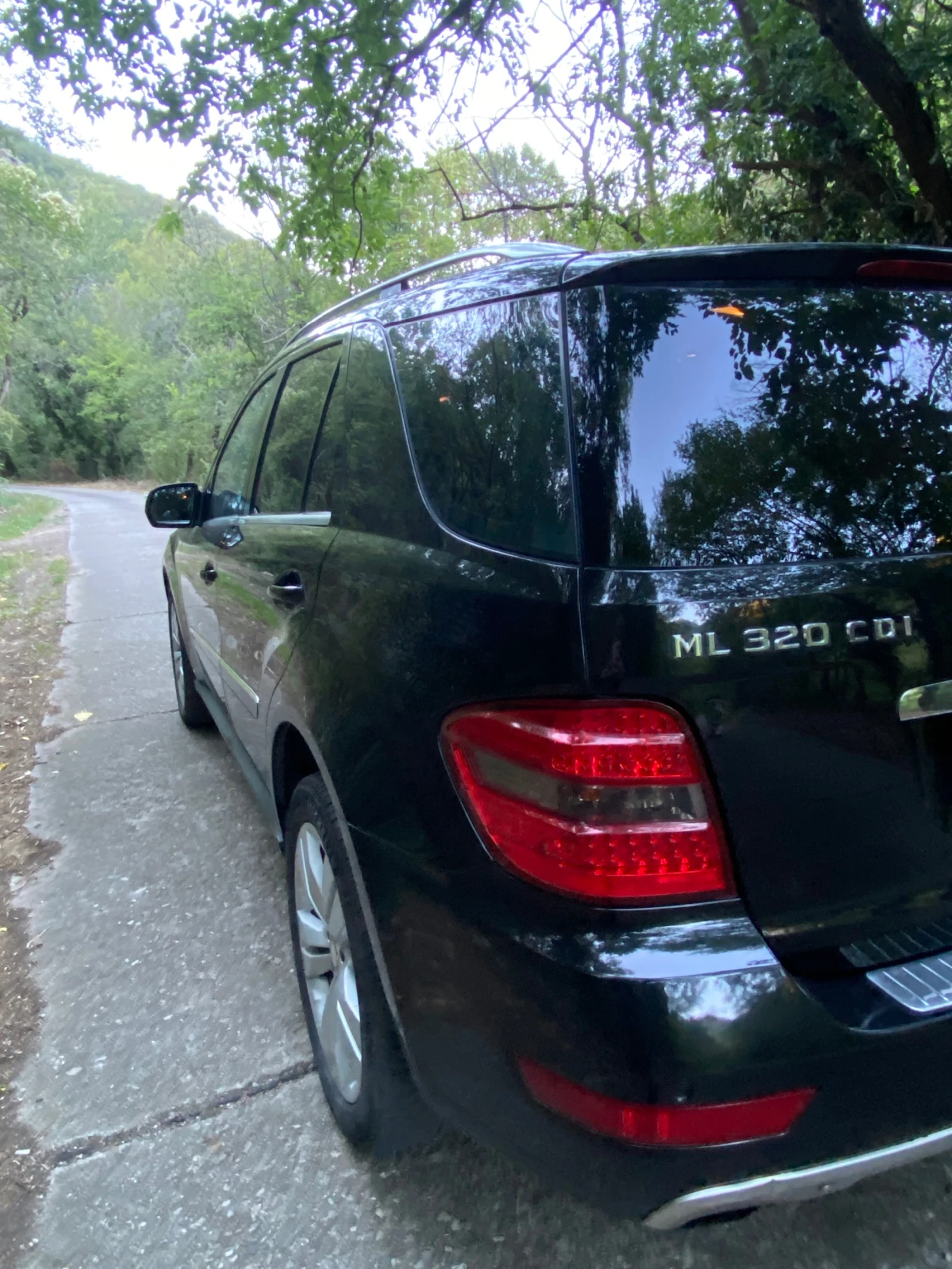 Mercedes-Benz ML 320 4MATIC  - изображение 10 | Auto.bg Mercedes-Benz ML 320 4MATIC  - изображение 10