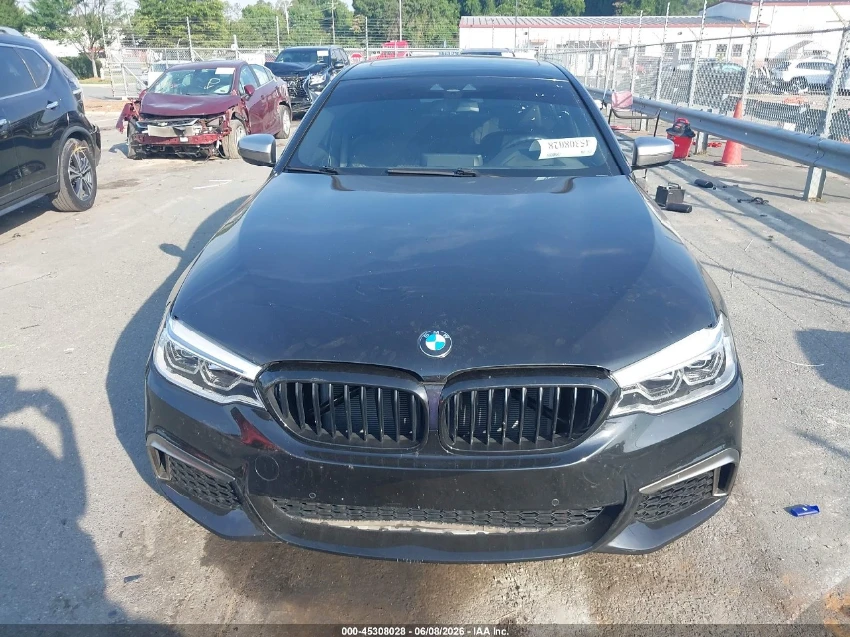 BMW 550 M PACK/V8/CARFAX/ФИКСИРАНА ЦЕНА ДО БГ/КЛИП | Auto.bg — изображение 1 BMW 550 M PACK/V8/CARFAX/ФИКСИРАНА ЦЕНА ДО БГ/КЛИП | Auto.bg — изображение 1