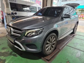Mercedes-Benz GLC 350 E 4Matic Premium - 16756 € - 48439030 2 | Car24.bg Mercedes-Benz GLC 350 E 4Matic Premium - 16756 € - 48439030 2