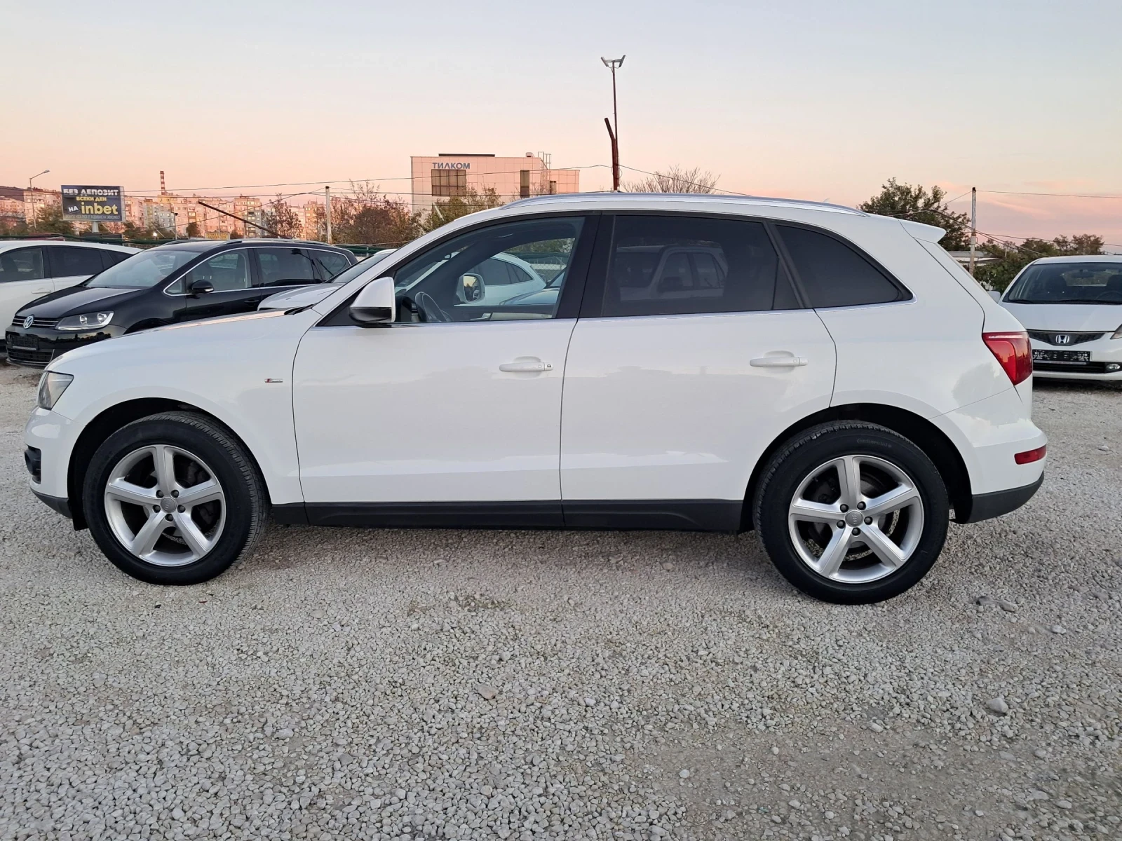 Audi Q5 2.0TDI 177к.с, S LINE, АВТОМАТИК, QUATTRO , КАТО Н - изображение 5 | Auto.bg Audi Q5 2.0TDI 177к.с, S LINE, АВТОМАТИК, QUATTRO , КАТО Н - изображение 5