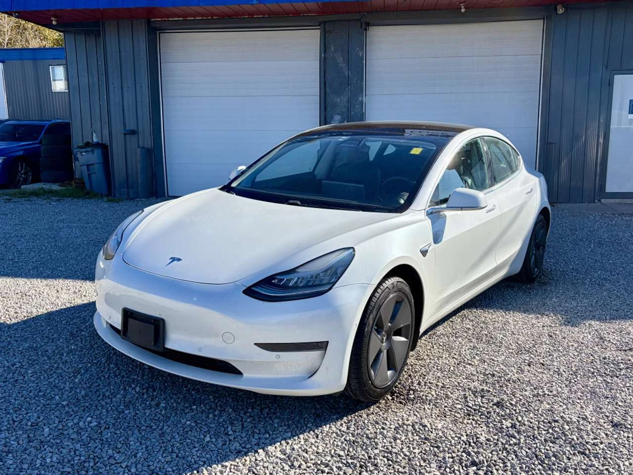 Tesla Model 3 RWD-STANDARD RANGE | Auto.bg — изображение 1 Tesla Model 3 RWD-STANDARD RANGE | Auto.bg — изображение 1