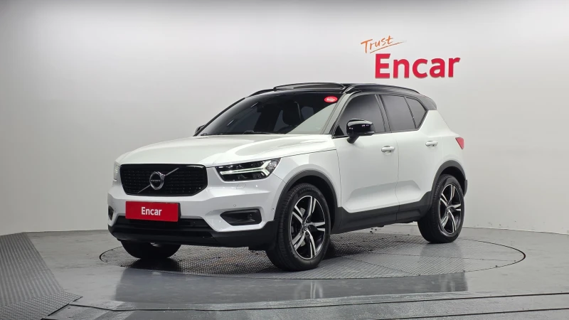 Volvo XC40 T4 R-Design - 15850 € / 30999.91 лв. - 68301966 1 | Car24.bg Volvo XC40 T4 R-Design - 15850 € / 30999.91 лв. - 68301966 1