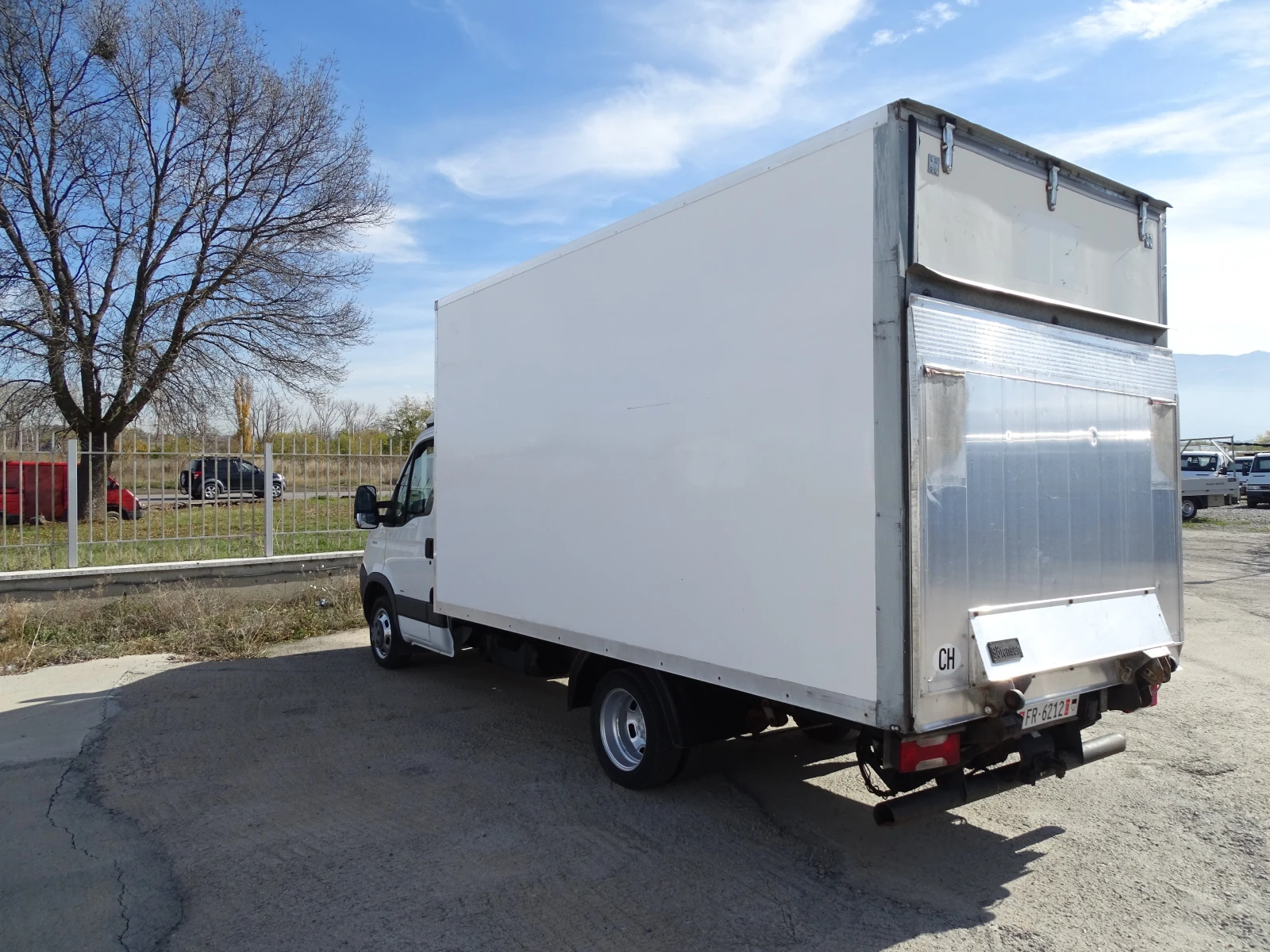 Iveco Daily 35C12  КАТ. * Б*  - изображение 4 | Auto.bg Iveco Daily 35C12  КАТ. * Б*  - изображение 4