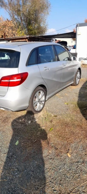 Mercedes-Benz B 200 - 26000 лв. / 13293.59 € - 24570326 2 | Car24.bg Mercedes-Benz B 200 - 26000 лв. / 13293.59 € - 24570326 2