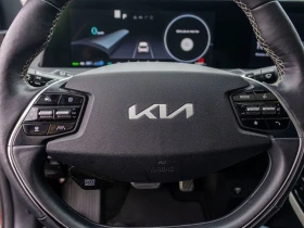 Kia EV6 GT-LINE 2 AWD| 484KM| HUD| MERIDIAN| PANO| 360| ОБ | Auto.bg — изображение 9 Kia EV6 GT-LINE 2 AWD| 484KM| HUD| MERIDIAN| PANO| 360| ОБ | Auto.bg — изображение 9
