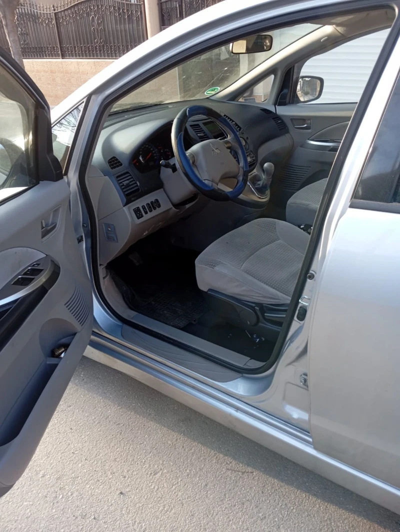 Mitsubishi Grandis - 2200 € / 4302.83 лв. - 72116414 1 | Car24.bg Mitsubishi Grandis - 2200 € / 4302.83 лв. - 72116414 1