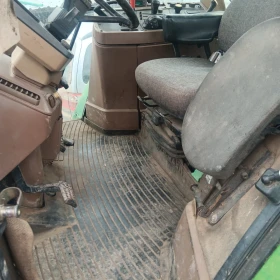 Трактор John Deere 7700 | Auto.bg — изображение 8 Трактор John Deere 7700 | Auto.bg — изображение 8