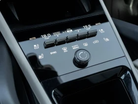 Porsche Cayenne ОФИЦИАЛНО ПРЕДСТАВИТЕЛСТВО | ПОРШЕ | Auto.bg — изображение 11 Porsche Cayenne ОФИЦИАЛНО ПРЕДСТАВИТЕЛСТВО | ПОРШЕ | Auto.bg — изображение 11