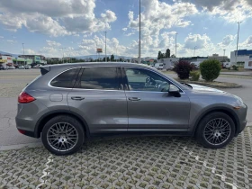Porsche Cayenne S 4.8 V8 / 400 к.с. / Panorama / BOSE / Air / 20 - 18700 € - 37714170 5 | Car24.bg Porsche Cayenne S 4.8 V8 / 400 к.с. / Panorama / BOSE / Air / 20 - 18700 € - 37714170 5