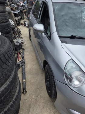 Honda Jazz 1.4i - 11 € / 21.51 лв. - 78364367 6 | Car24.bg Honda Jazz 1.4i - 11 € / 21.51 лв. - 78364367 6