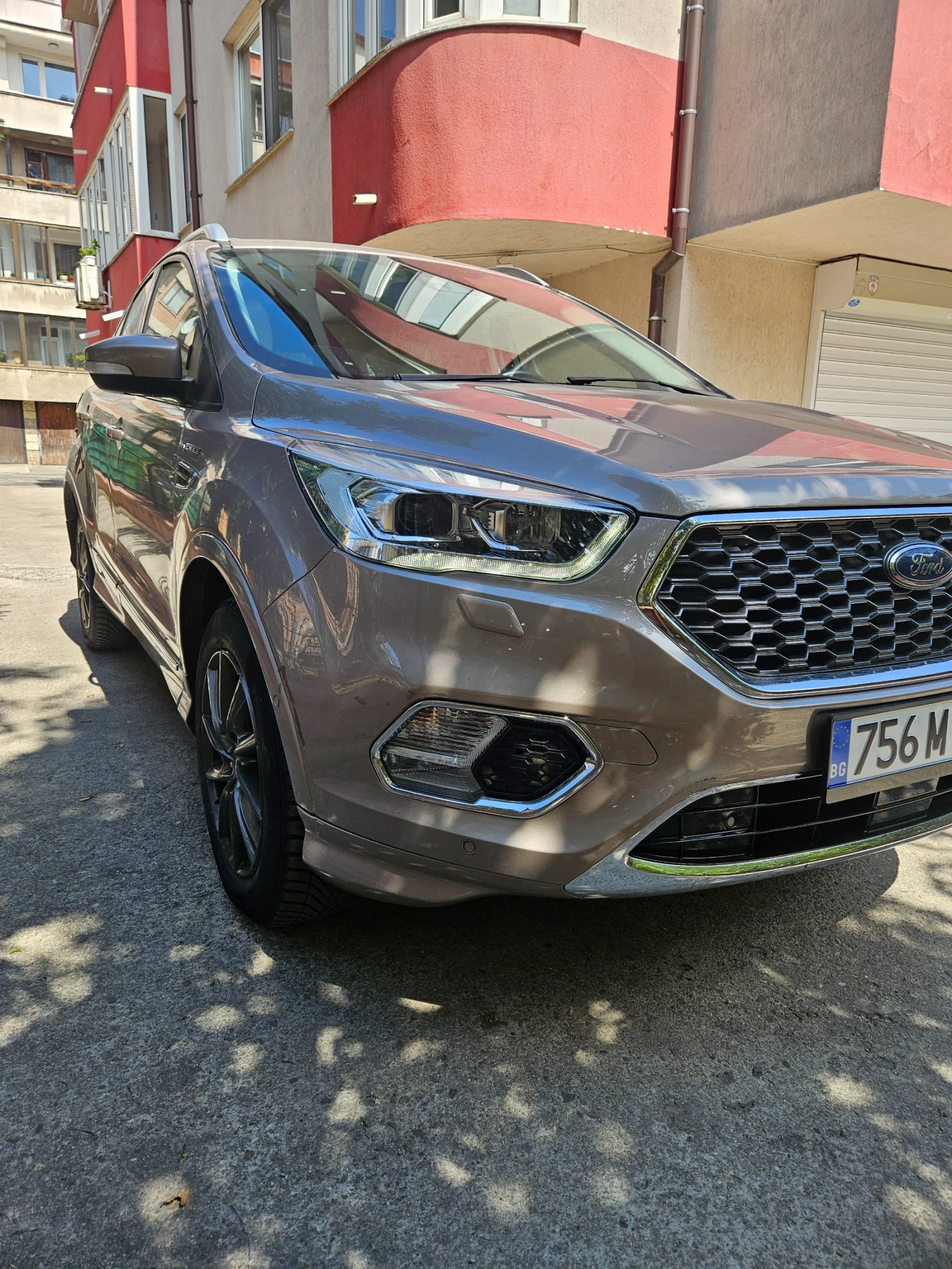 Ford Kuga VIGNALE 4WD Automat PROMO 6.11.25 - изображение 2 | Auto.bg Ford Kuga VIGNALE 4WD Automat PROMO 6.11.25 - изображение 2
