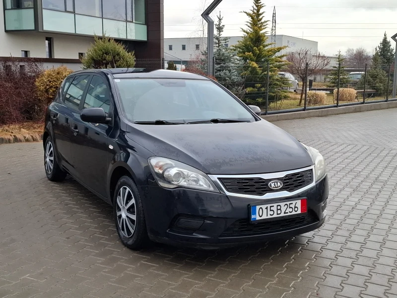 Kia Ceed 1.6CRDi* (90кс)* FACELIFT* НОВ ВНОС* * - 3150 € / 6160.86 лв. - 86209744 1 | Car24.bg Kia Ceed 1.6CRDi* (90кс)* FACELIFT* НОВ ВНОС* * - 3150 € / 6160.86 лв. - 86209744 1