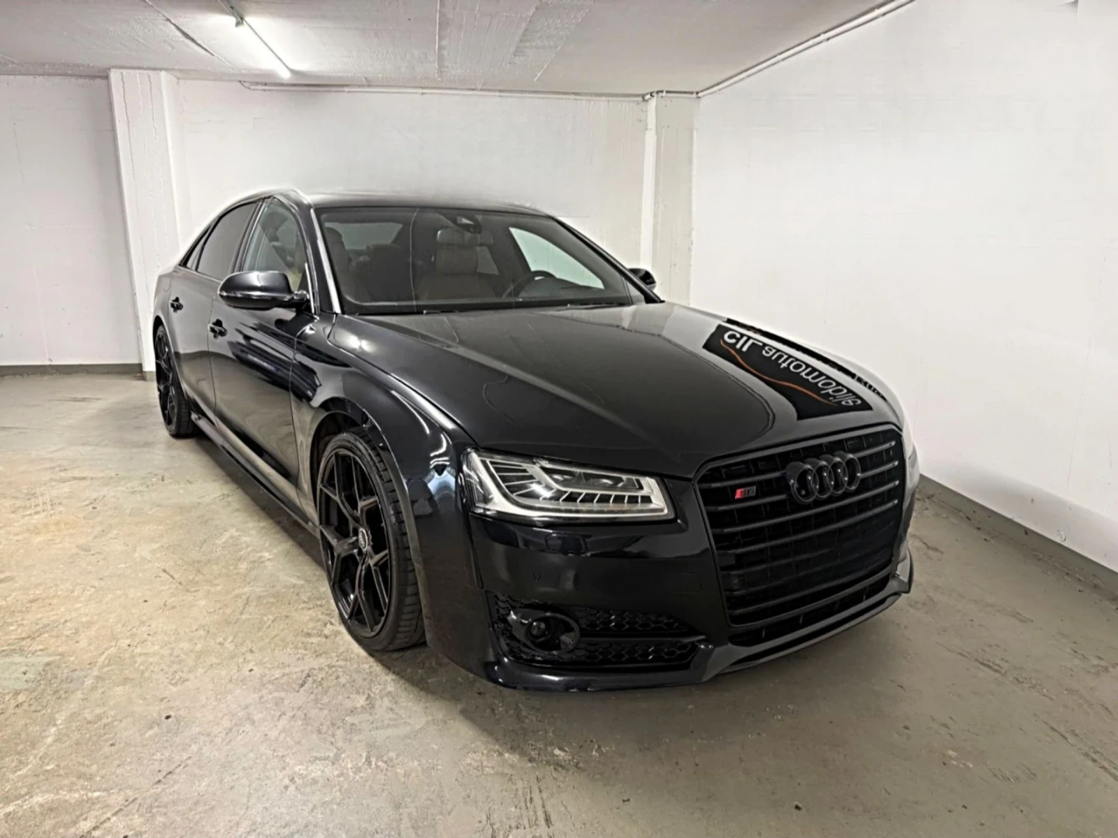 Audi S8 ОЧАКВАН ВНОС Audi S8 Exclusive* AKRAPOVIC | Auto.bg — изображение 1 Audi S8 ОЧАКВАН ВНОС Audi S8 Exclusive* AKRAPOVIC | Auto.bg — изображение 1