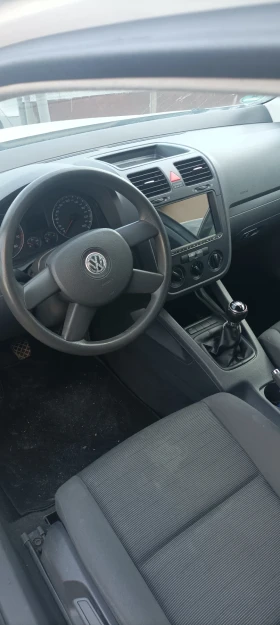 VW Golf - 2999 лв. / 1533.36 € - 38003126 5 | Car24.bg VW Golf - 2999 лв. / 1533.36 € - 38003126 5