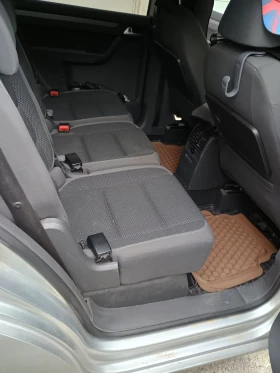 VW Touran - 3300 € / 6454.24 лв. - 68848788 6 | Car24.bg VW Touran - 3300 € / 6454.24 лв. - 68848788 6