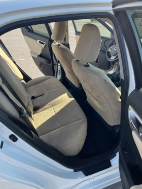 Lexus CT 200h - 9500 € / 18580.38 лв. - 26635635 10 | Car24.bg Lexus CT 200h - 9500 € / 18580.38 лв. - 26635635 10