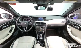 Infiniti Q30 2.0t GALLERY WHITE * БЯЛА КОЖА * ПАНОРАМА * 2КЛЮЧА | Auto.bg — изображение 4 Infiniti Q30 2.0t GALLERY WHITE * БЯЛА КОЖА * ПАНОРАМА * 2КЛЮЧА | Auto.bg — изображение 4