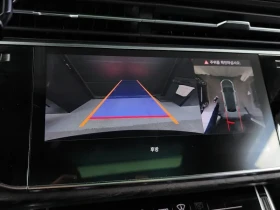 Audi Q8 45 TDI QUATTRO | HEAD-UP* 360 CAM* ПЕЧКА* ВАКУМ* | Auto.bg — изображение 12 Audi Q8 45 TDI QUATTRO | HEAD-UP* 360 CAM* ПЕЧКА* ВАКУМ* | Auto.bg — изображение 12