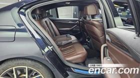 BMW 530 i xDrive M| HARMAN K| 360| DIST| HUD| PANO| ОБДУХ - 29800 € - 88080881 13 | Car24.bg BMW 530 i xDrive M| HARMAN K| 360| DIST| HUD| PANO| ОБДУХ - 29800 € - 88080881 13