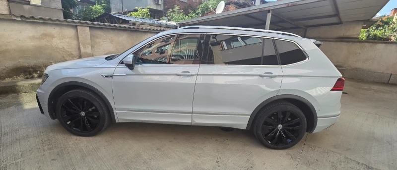 VW Tiguan R-LINE - 25000 € / 48895.75 лв. - 99440867 1 | Car24.bg VW Tiguan R-LINE - 25000 € / 48895.75 лв. - 99440867 1