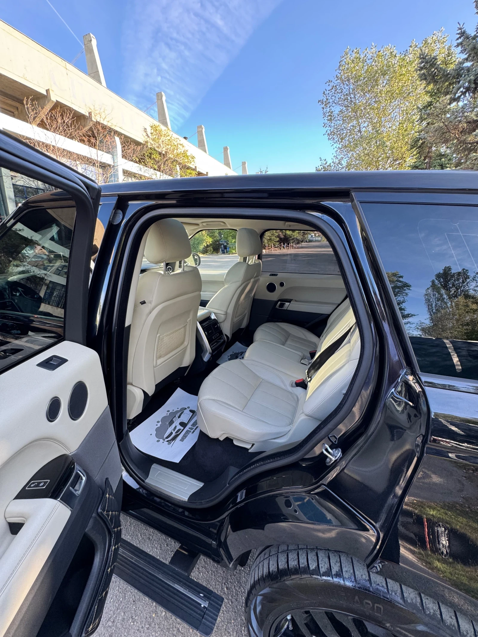 Land Rover Range Rover Sport Autobiography 3.0 SDV6   292 к.с. | ШВЕЙЦАРИЯ - изображение 8 | Auto.bg Land Rover Range Rover Sport Autobiography 3.0 SDV6   292 к.с. | ШВЕЙЦАРИЯ - изображение 8