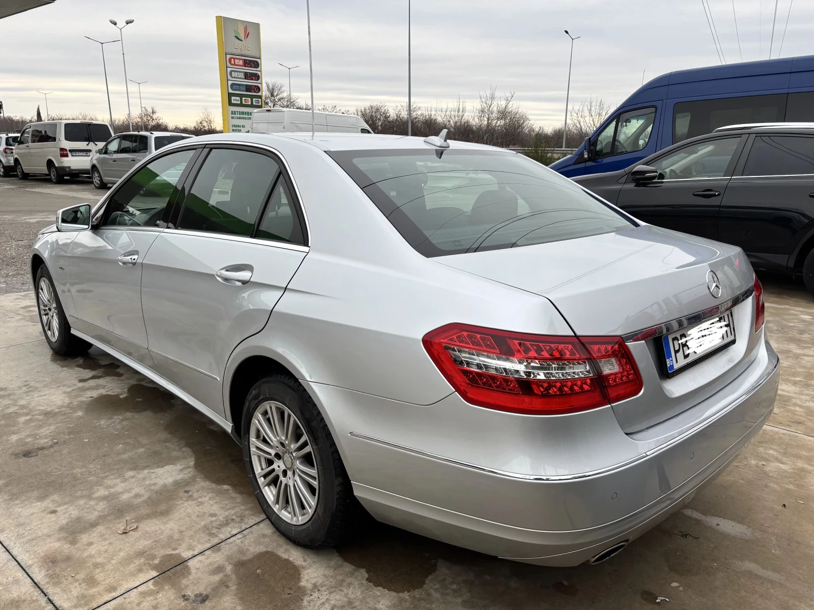 Mercedes-Benz E 200 W 212, 141000 км.  - изображение 4 | Auto.bg Mercedes-Benz E 200 W 212, 141000 км.  - изображение 4