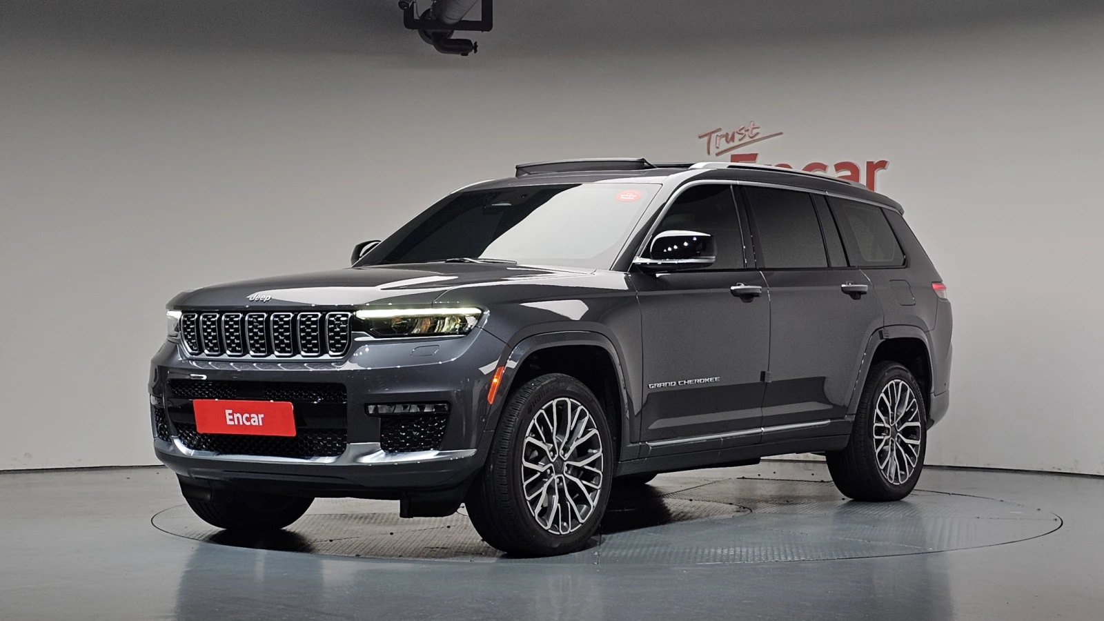 Jeep Cherokee 3.6* ОБДУХВАНЕ* BLIND SPOT* 360* МАСАЖ* КРАЙНА ЦЕН | Auto.bg — изображение 1 Jeep Cherokee 3.6* ОБДУХВАНЕ* BLIND SPOT* 360* МАСАЖ* КРАЙНА ЦЕН | Auto.bg — изображение 1
