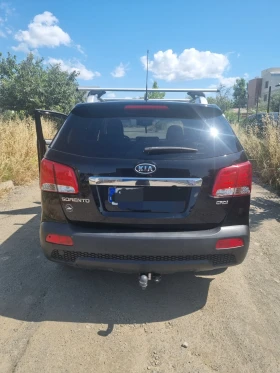Kia Sorento 2.2 crdi - 7500 € / 14668.73 лв. - 16592964 6 | Car24.bg Kia Sorento 2.2 crdi - 7500 € / 14668.73 лв. - 16592964 6