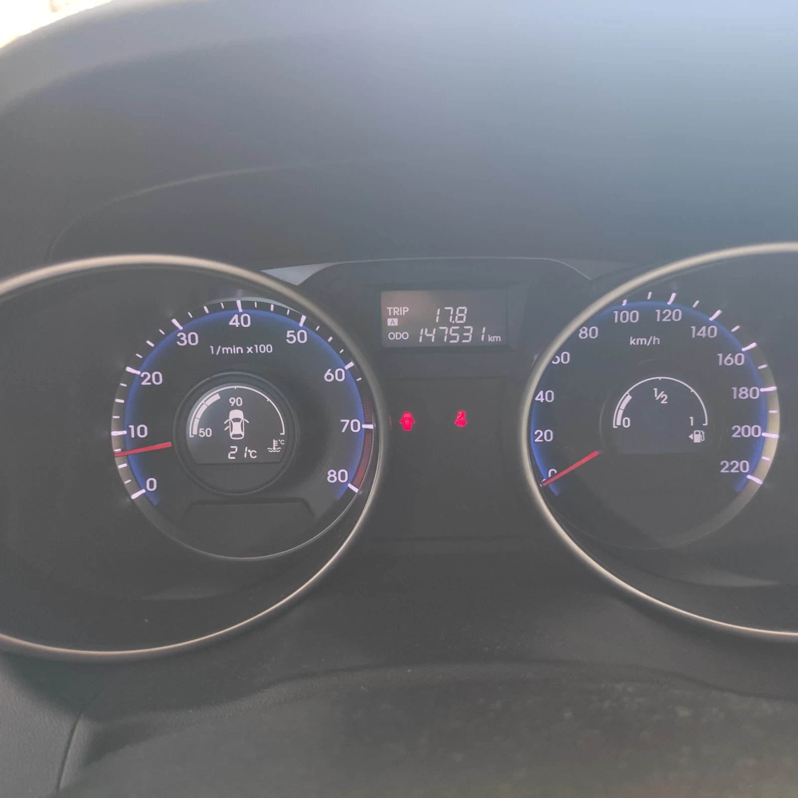 Hyundai IX35 Бензин евро 5  - изображение 6 | Auto.bg Hyundai IX35 Бензин евро 5  - изображение 6