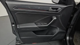 VW T-Roc Premium | Кожа | Keyless | Подгрев | Auto.bg — изображение 9 VW T-Roc Premium | Кожа | Keyless | Подгрев | Auto.bg — изображение 9