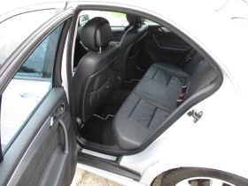 Mercedes-Benz C 200 2.2/ДИЗЕЛ/122кс./АВТОМАТИК/SPORT EDITION/КАТО НОВА - 8900 лв. / 4550.50 € - 69544422 11 | Car24.bg Mercedes-Benz C 200 2.2/ДИЗЕЛ/122кс./АВТОМАТИК/SPORT EDITION/КАТО НОВА - 8900 лв. / 4550.50 € - 69544422 11