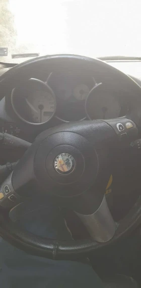 Alfa Romeo Gt - 1300 € / 2542.58 лв. - 16776948 6 | Car24.bg Alfa Romeo Gt - 1300 € / 2542.58 лв. - 16776948 6