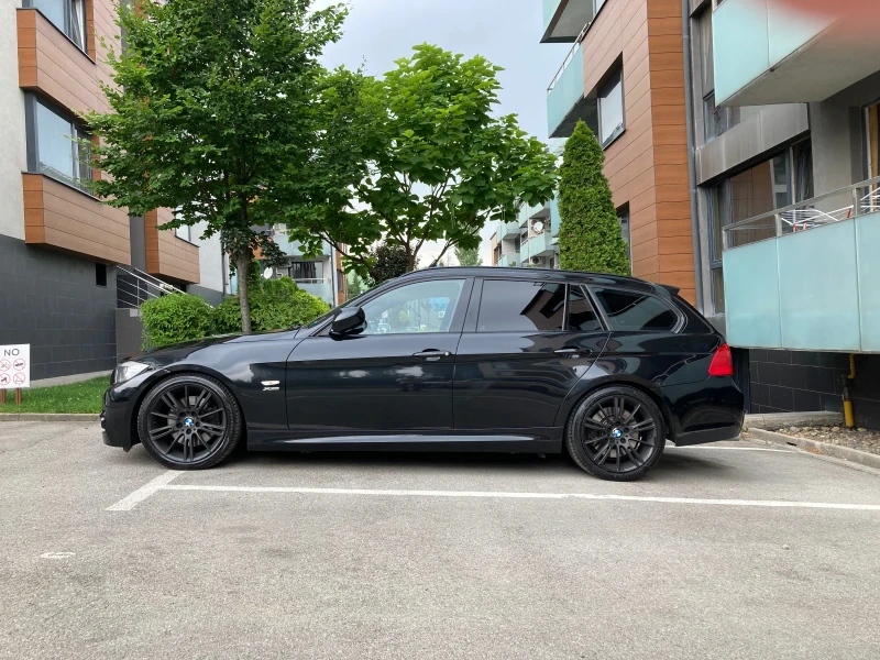 BMW 330 LCi, M Pack, Shadow line - 9200 € / 17993.64 лв. - 69155127 1 | Car24.bg BMW 330 LCi, M Pack, Shadow line - 9200 € / 17993.64 лв. - 69155127 1